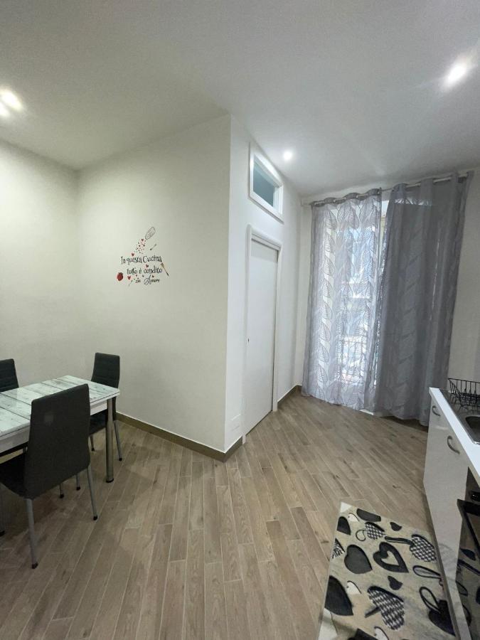 Dormire A Napoli Centro Holiday House Casa Vacanza Eksteriør bilde